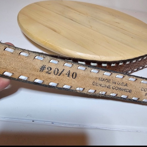 CowTown Western Belt Co Tooled Ornate Leather "ALAN" #20/40 Measures 42 Inches - Picture 6 of 7